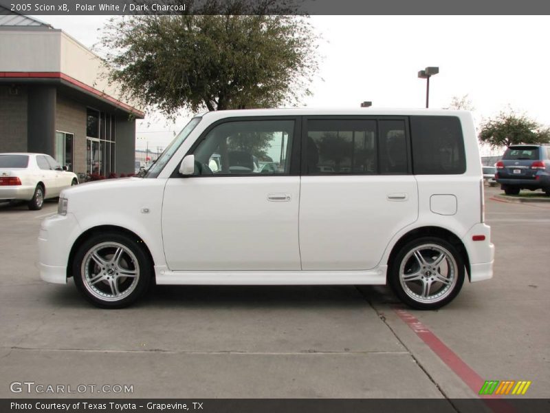Polar White / Dark Charcoal 2005 Scion xB