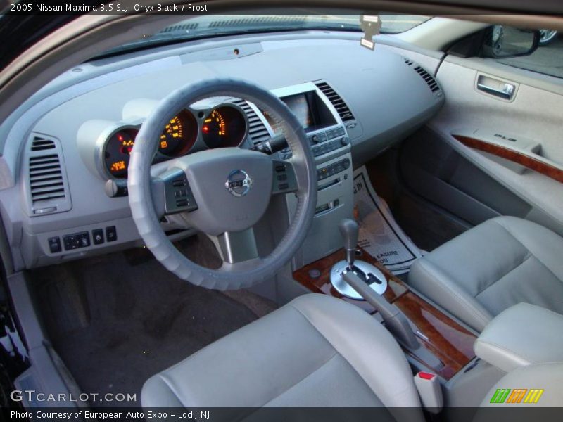 Onyx Black / Frost 2005 Nissan Maxima 3.5 SL