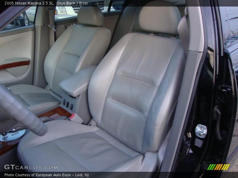 Onyx Black / Frost 2005 Nissan Maxima 3.5 SL