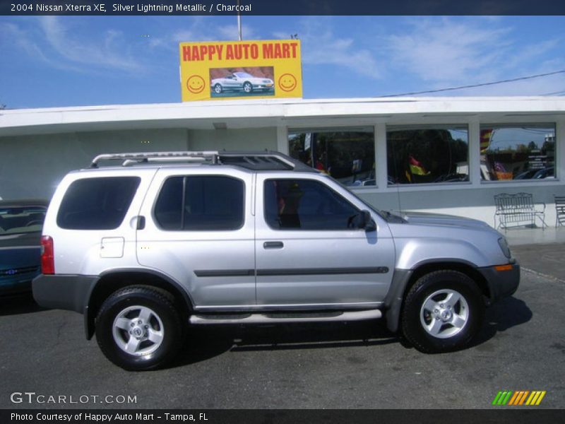 Silver Lightning Metallic / Charcoal 2004 Nissan Xterra XE