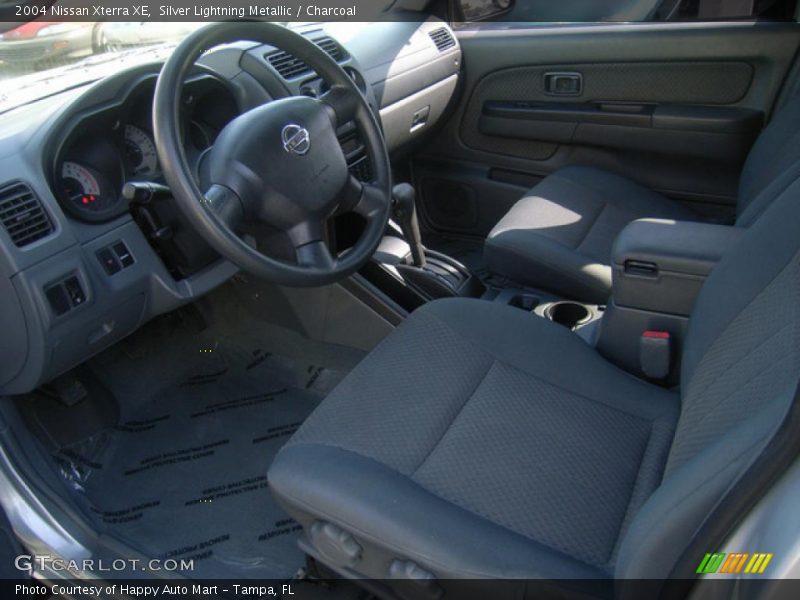 Silver Lightning Metallic / Charcoal 2004 Nissan Xterra XE