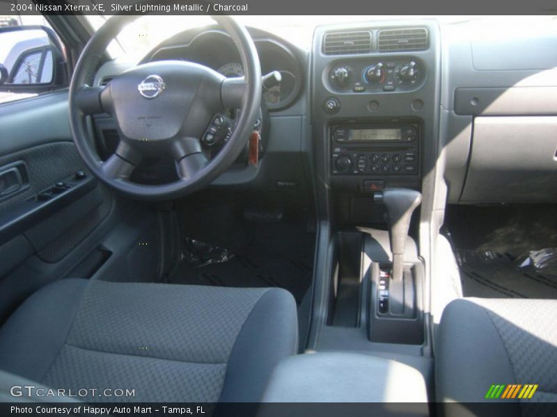 Silver Lightning Metallic / Charcoal 2004 Nissan Xterra XE