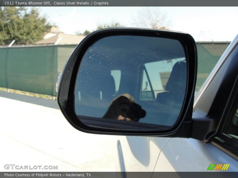 Classic Silver Metallic / Graphite 2011 Toyota 4Runner SR5