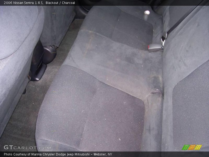 Blackout / Charcoal 2006 Nissan Sentra 1.8 S