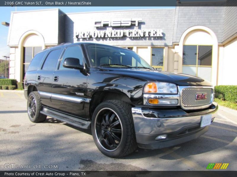 Onyx Black / Neutral/Shale 2006 GMC Yukon SLT