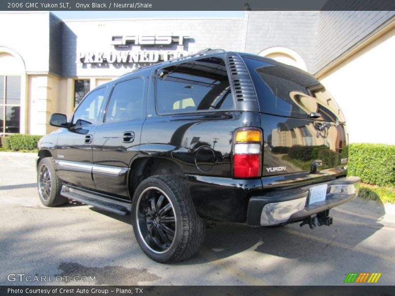 Onyx Black / Neutral/Shale 2006 GMC Yukon SLT