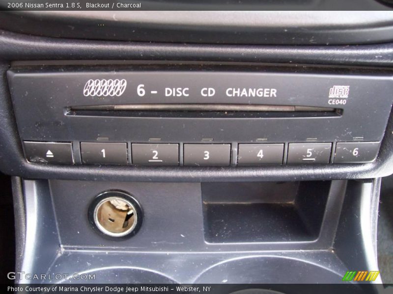 Blackout / Charcoal 2006 Nissan Sentra 1.8 S