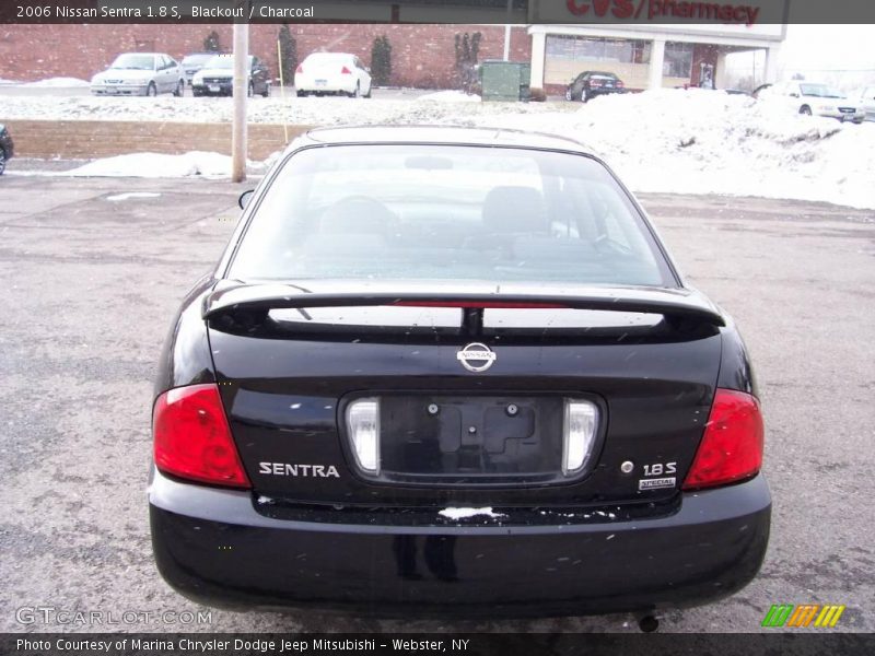Blackout / Charcoal 2006 Nissan Sentra 1.8 S
