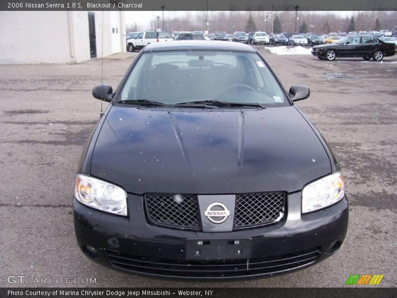 Blackout / Charcoal 2006 Nissan Sentra 1.8 S