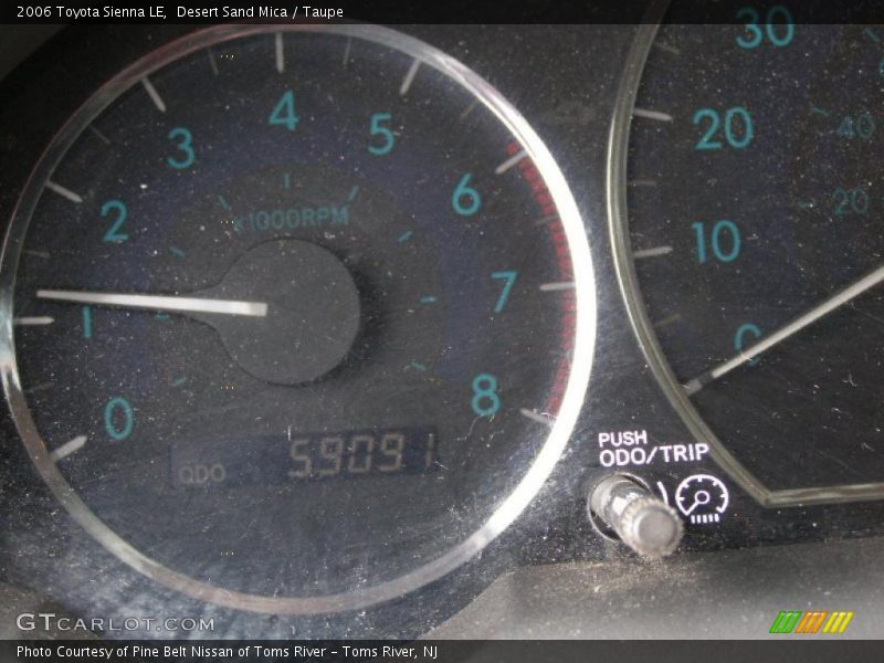 Desert Sand Mica / Taupe 2006 Toyota Sienna LE