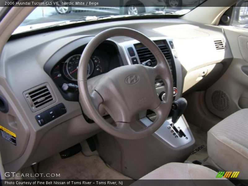 Nordic White / Beige 2006 Hyundai Tucson GLS V6