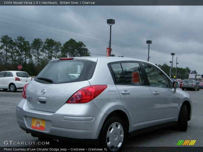 Brillant Silver / Charcoal 2009 Nissan Versa 1.8 S Hatchback