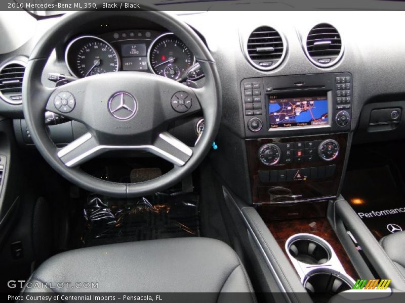Dashboard of 2010 ML 350