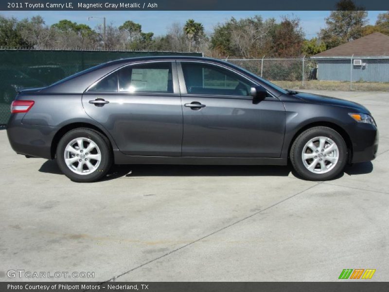 Magnetic Gray Metallic / Ash 2011 Toyota Camry LE
