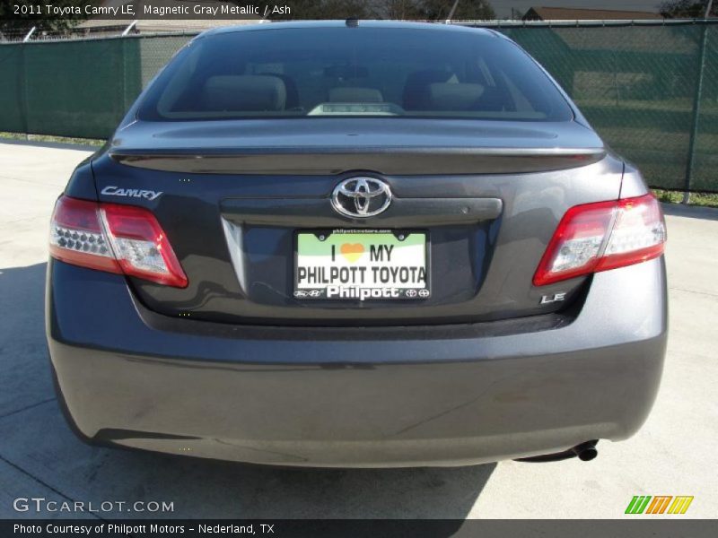 Magnetic Gray Metallic / Ash 2011 Toyota Camry LE