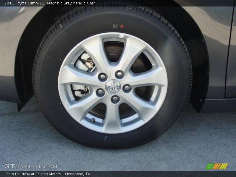 Magnetic Gray Metallic / Ash 2011 Toyota Camry LE