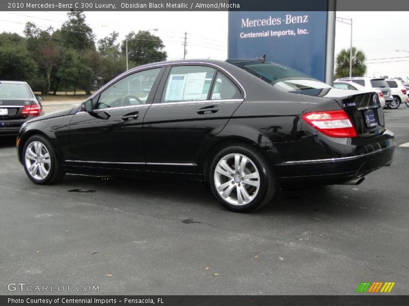 Obsidian Black Metallic / Almond/Mocha 2010 Mercedes-Benz C 300 Luxury