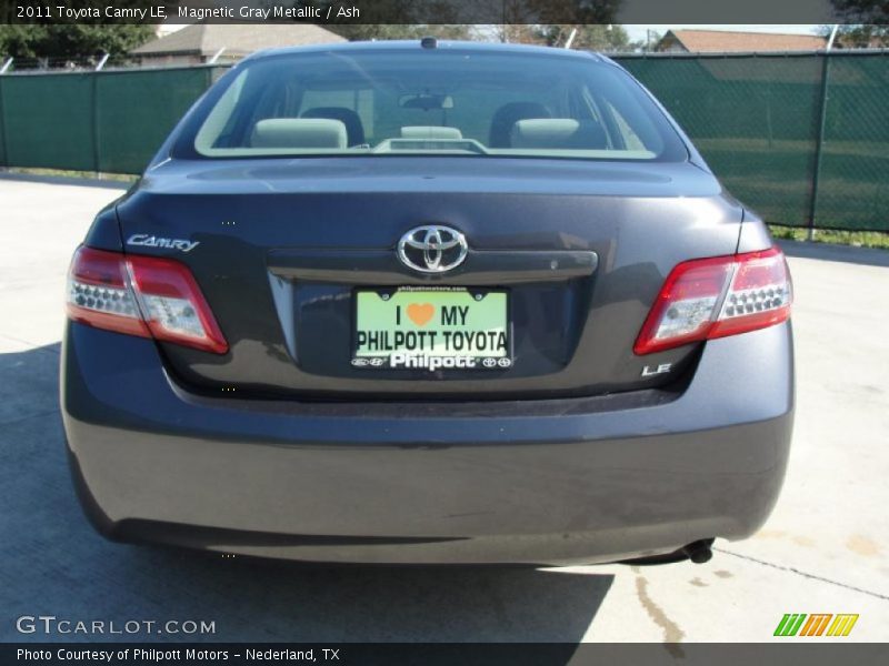 Magnetic Gray Metallic / Ash 2011 Toyota Camry LE