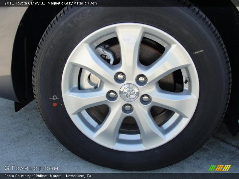 Magnetic Gray Metallic / Ash 2011 Toyota Camry LE