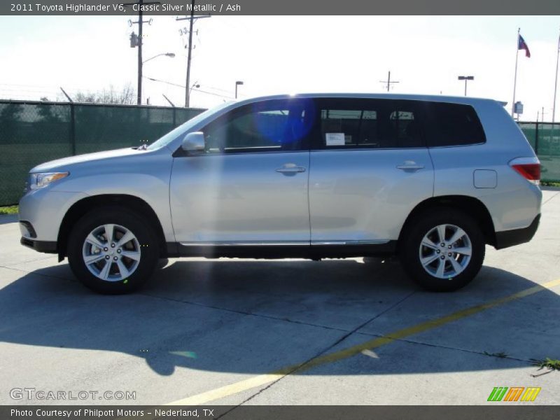 Classic Silver Metallic / Ash 2011 Toyota Highlander V6