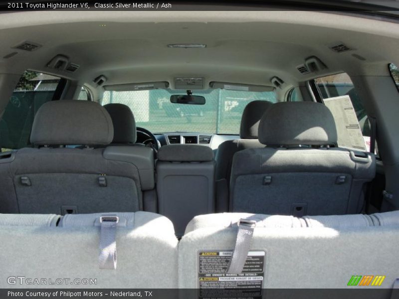 Classic Silver Metallic / Ash 2011 Toyota Highlander V6
