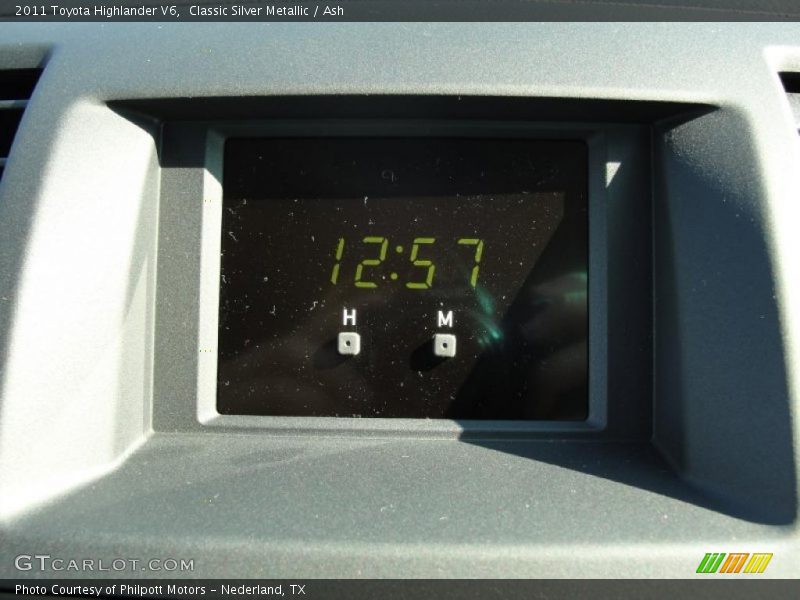 Classic Silver Metallic / Ash 2011 Toyota Highlander V6