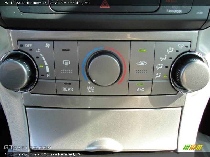 Controls of 2011 Highlander V6