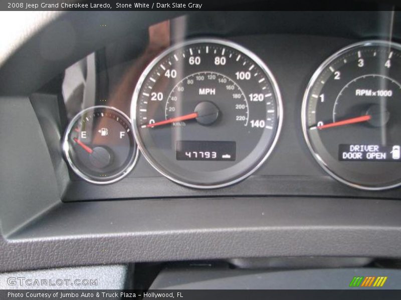 Stone White / Dark Slate Gray 2008 Jeep Grand Cherokee Laredo