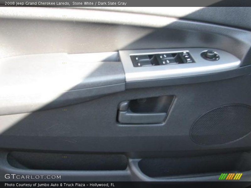Stone White / Dark Slate Gray 2008 Jeep Grand Cherokee Laredo