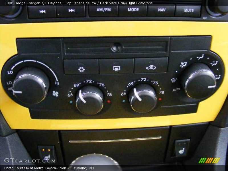 Top Banana Yellow / Dark Slate Gray/Light Graystone 2006 Dodge Charger R/T Daytona