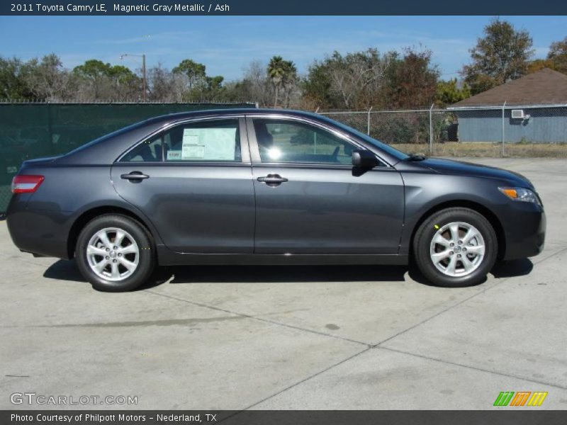 Magnetic Gray Metallic / Ash 2011 Toyota Camry LE
