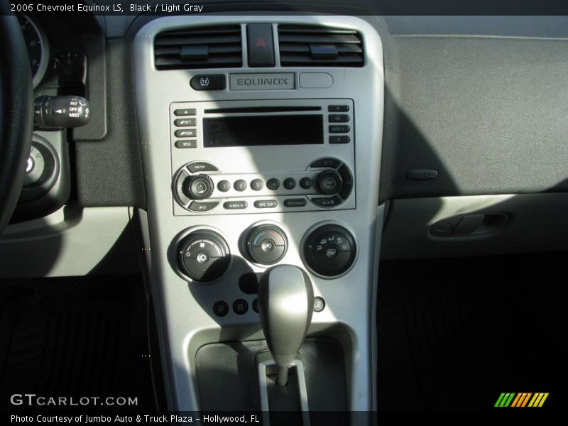 Black / Light Gray 2006 Chevrolet Equinox LS