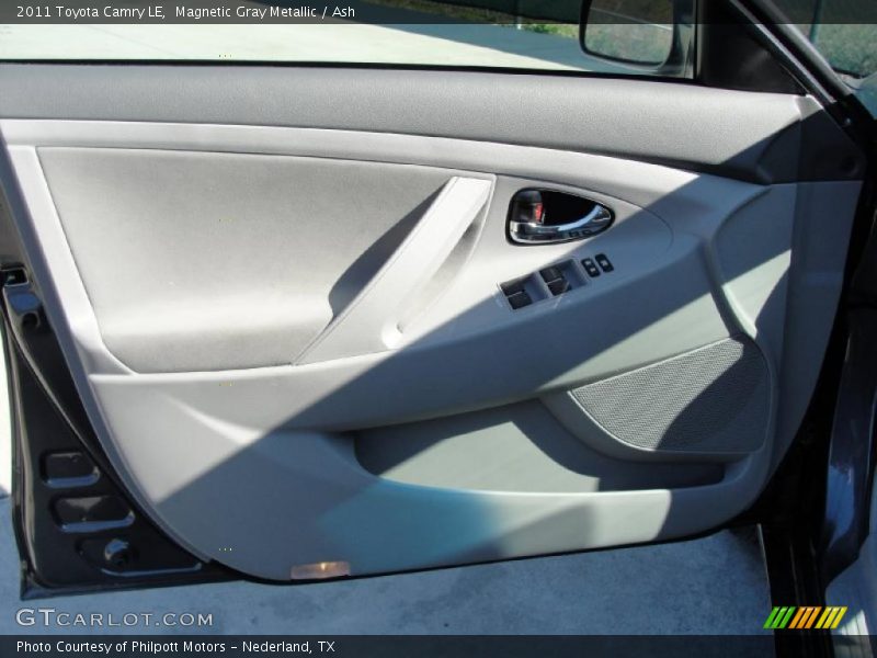 Magnetic Gray Metallic / Ash 2011 Toyota Camry LE