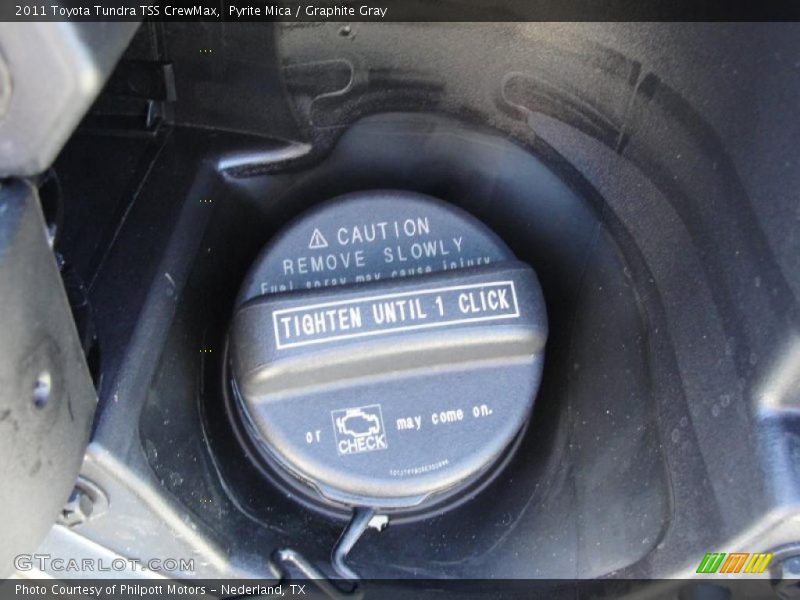 Controls of 2011 Tundra TSS CrewMax
