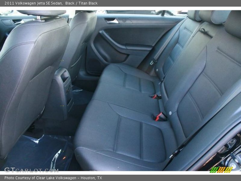 Black / Titan Black 2011 Volkswagen Jetta SE Sedan