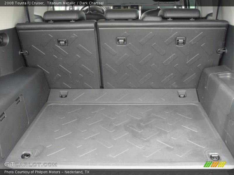  2008 FJ Cruiser  Trunk