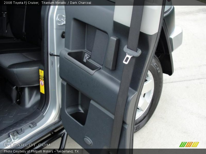 Titanium Metallic / Dark Charcoal 2008 Toyota FJ Cruiser