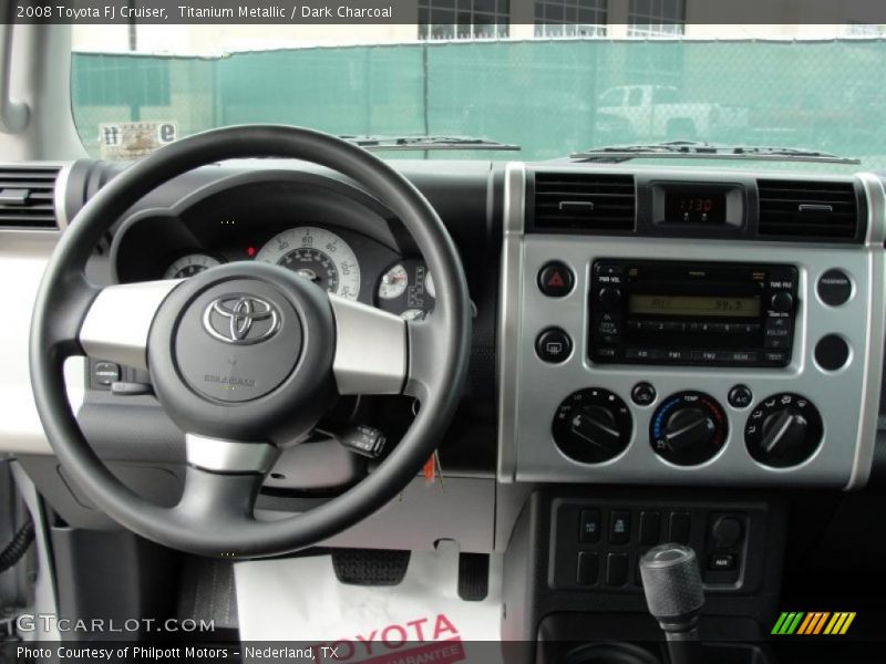 Titanium Metallic / Dark Charcoal 2008 Toyota FJ Cruiser