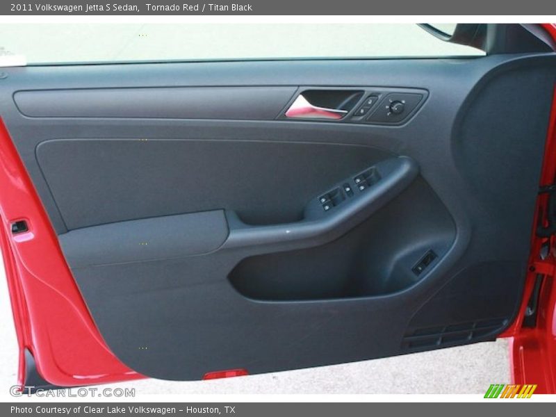 Door Panel of 2011 Jetta S Sedan