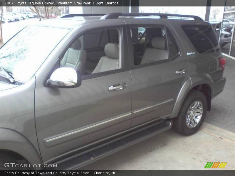 Phantom Gray Pearl / Light Charcoal 2007 Toyota Sequoia Limited