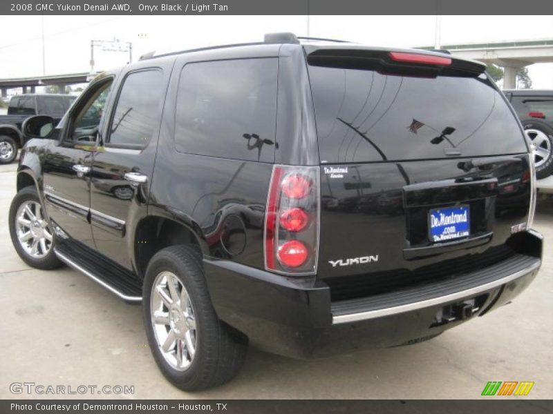 Onyx Black / Light Tan 2008 GMC Yukon Denali AWD