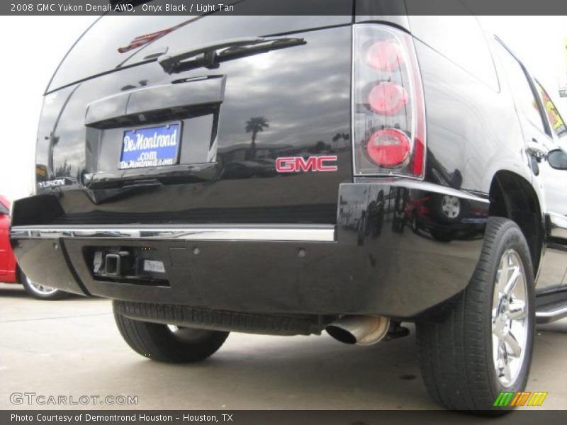 Onyx Black / Light Tan 2008 GMC Yukon Denali AWD