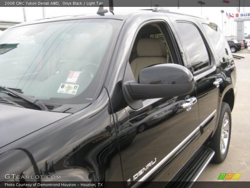 Onyx Black / Light Tan 2008 GMC Yukon Denali AWD