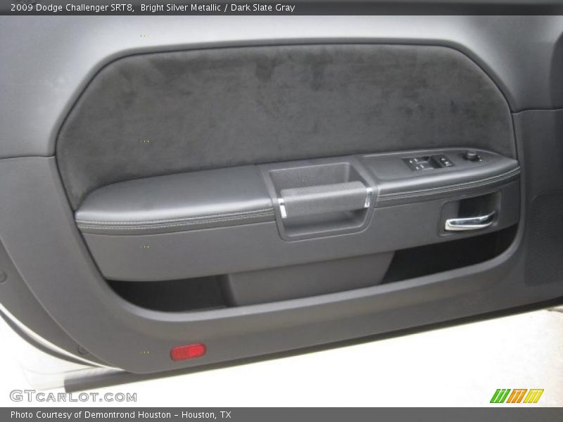 Bright Silver Metallic / Dark Slate Gray 2009 Dodge Challenger SRT8