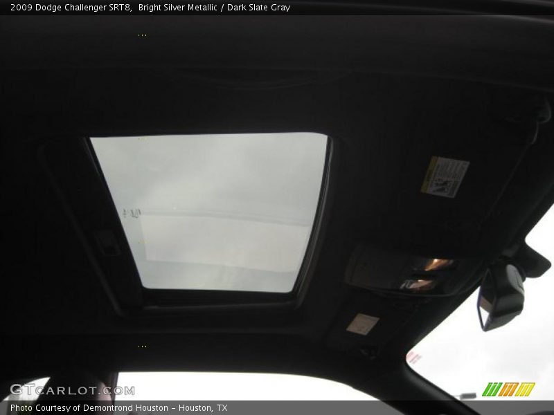 Bright Silver Metallic / Dark Slate Gray 2009 Dodge Challenger SRT8