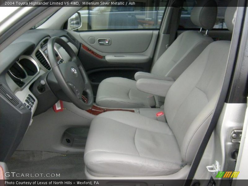 Millenium Silver Metallic / Ash 2004 Toyota Highlander Limited V6 4WD