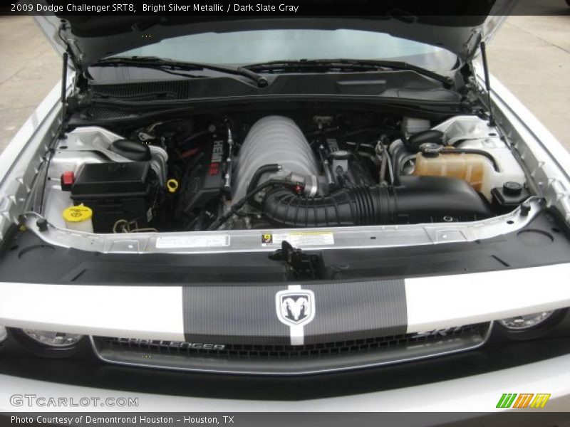Bright Silver Metallic / Dark Slate Gray 2009 Dodge Challenger SRT8