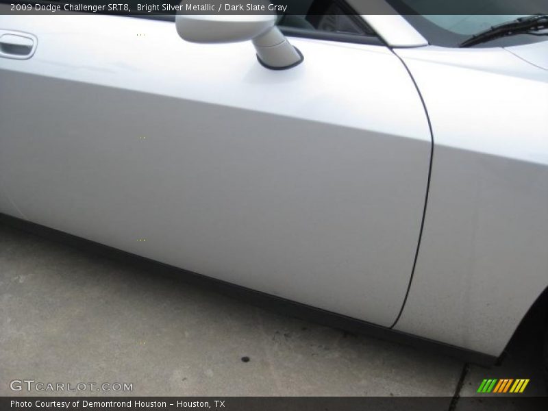 Bright Silver Metallic / Dark Slate Gray 2009 Dodge Challenger SRT8