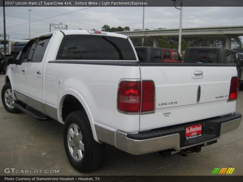 Oxford White / Light Parchment/Espresso 2007 Lincoln Mark LT SuperCrew 4x4