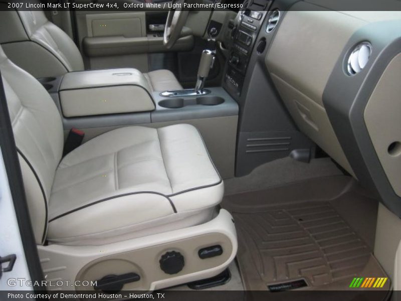 Oxford White / Light Parchment/Espresso 2007 Lincoln Mark LT SuperCrew 4x4